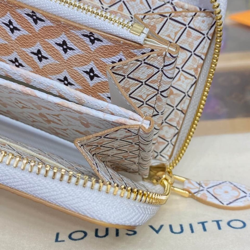 Louis Vuitton Monogram Flower Patterns Zippy Wallet view 11