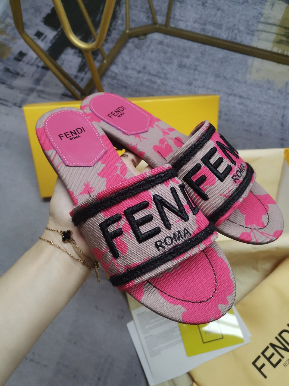 Fendi Signature Canvas Slides Pink 8R8092An7Mf1Kou view 4