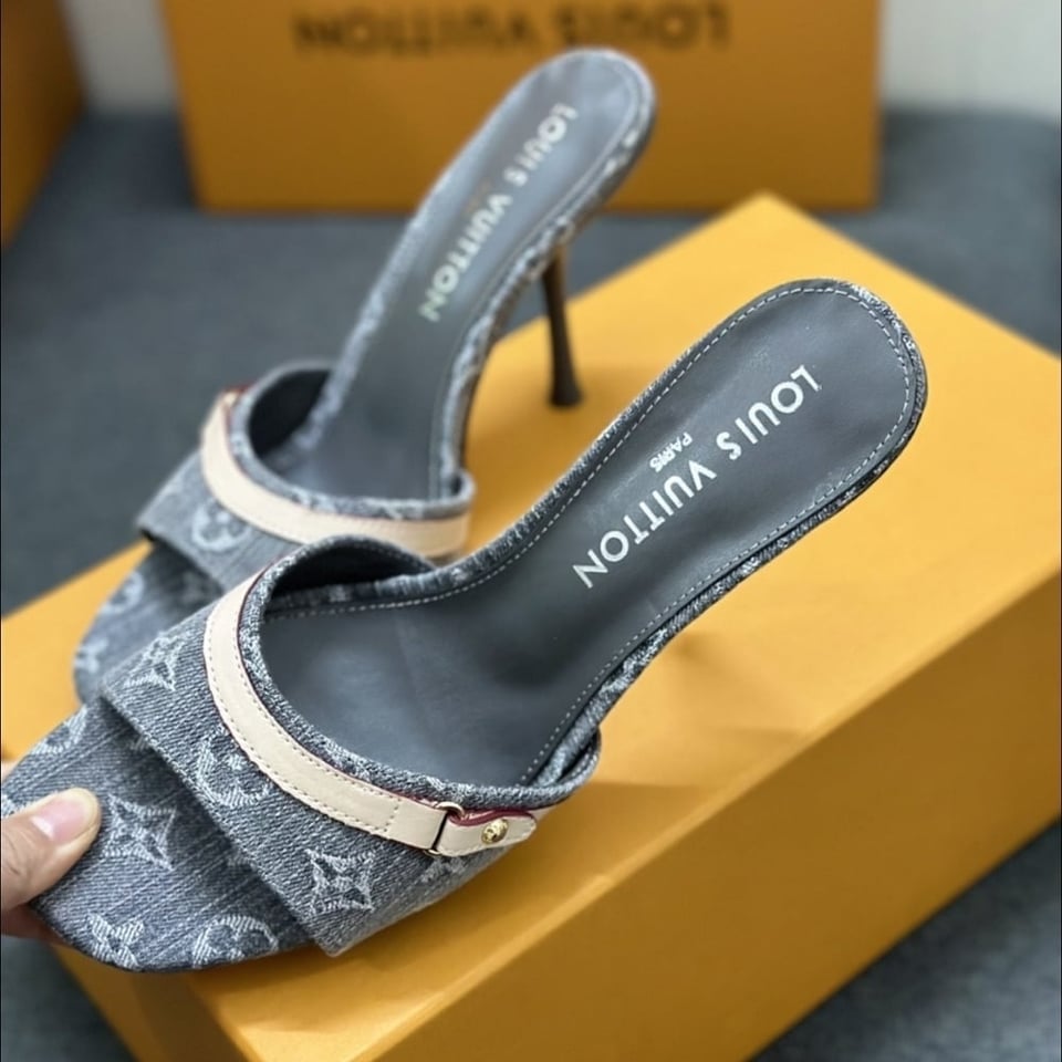 Louis Vuitton 6Am Mule Gray 1Adigt view 6