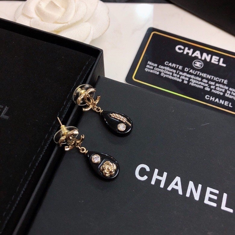 Chanel Cc Black Earrings view 6