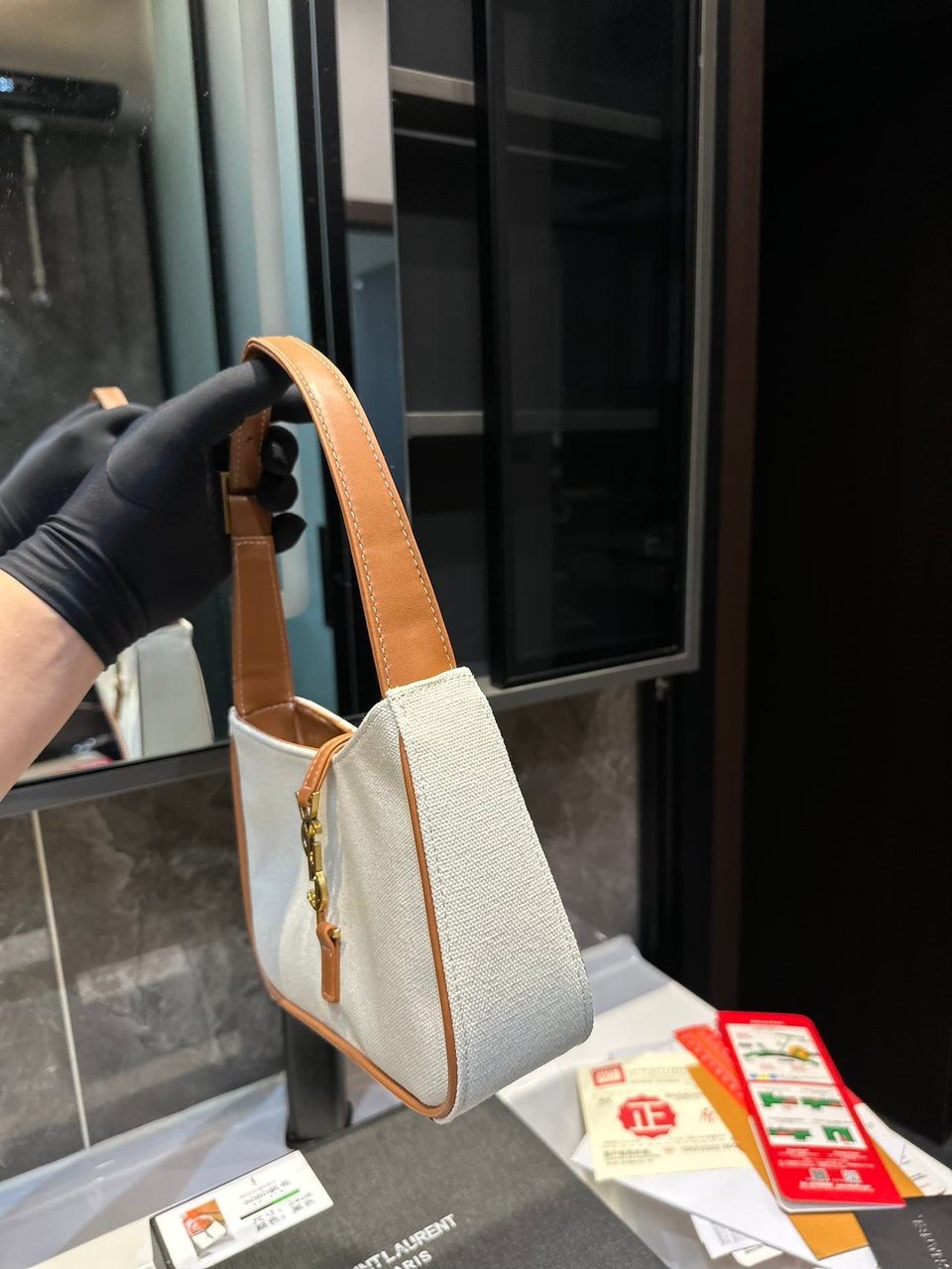 Saint Laurent Le 5 A 7 Linen Canvas Hobo Bag White And Brown 25Cm view 6