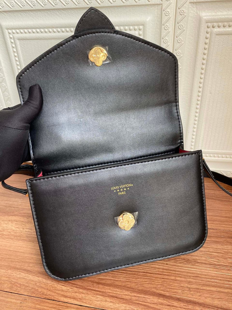 Louis Vuitton Pont 9 23Cm view 8