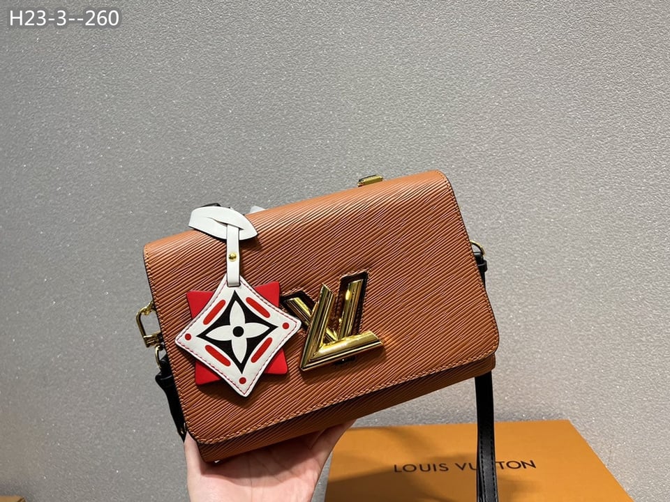 Louis Vuitton Crafty Twist Brown 22Cm M56780 view 5