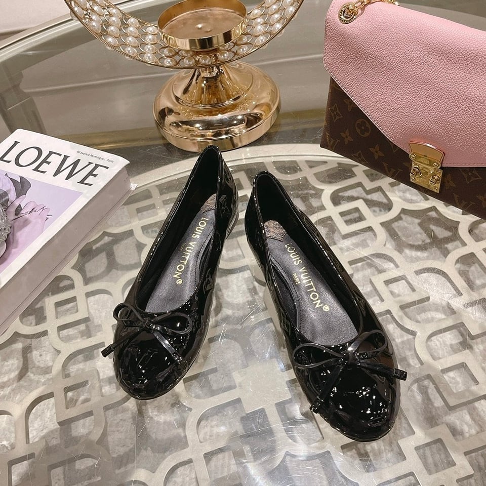 Louis Vuitton Nina Flat Ballerina Black view 7