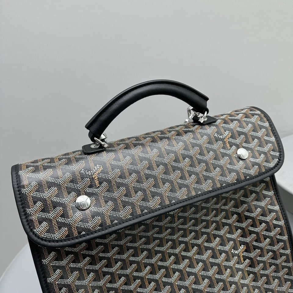 Goyard Leger Backpack 37 Cm Black Goyardine Canvas With Calfskin Trim view 7