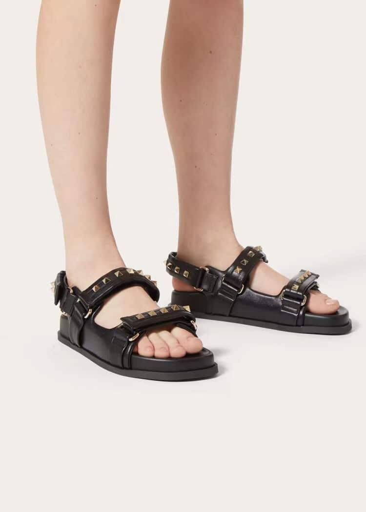 Valentino Garavani Rockstud Flat Sandal In Nappa Leather For Woman In Black Ws0Fe6Mnk 0No view 11
