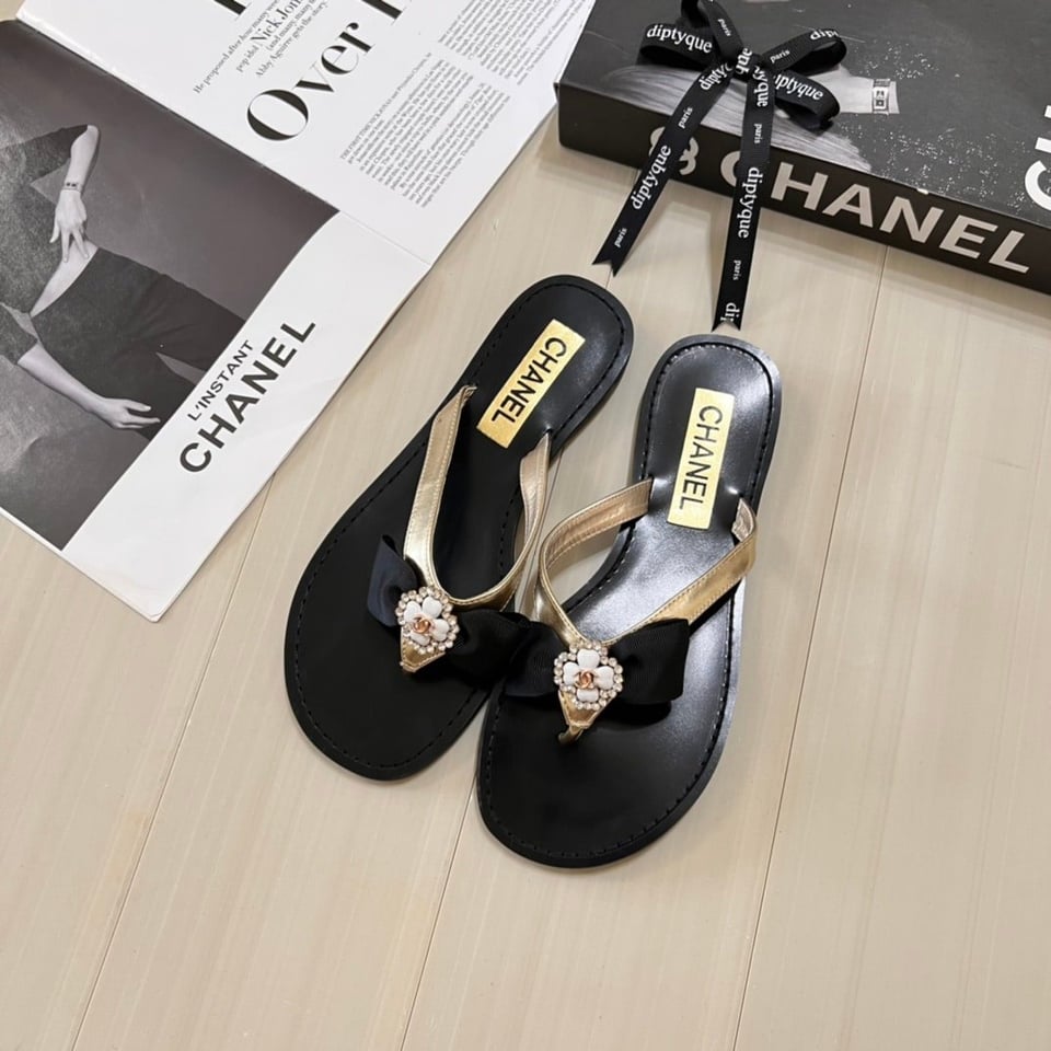 Chanel Thong Slide White Camellia Cc Logo Bow Black view 10