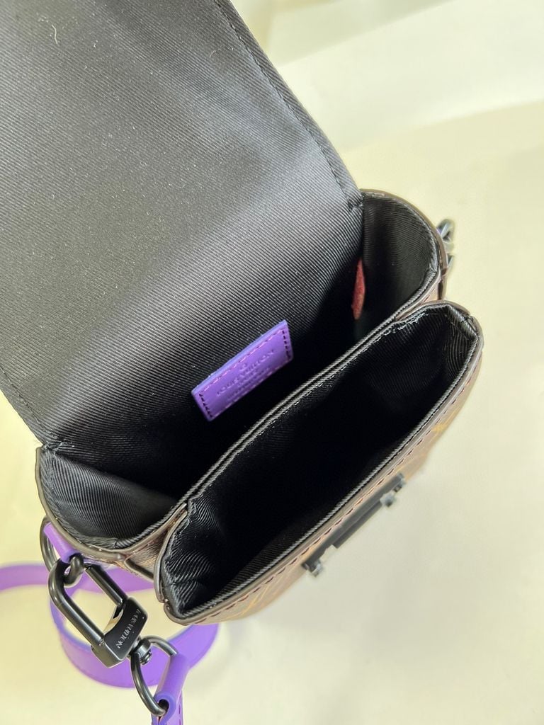 Louis Vuitton S-Lock Vertical Wearable Wallet Monogram Macassar Purple For Men view 4