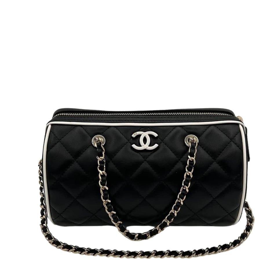 Chanel Clutch With Chain Black And White 18Cm/7in