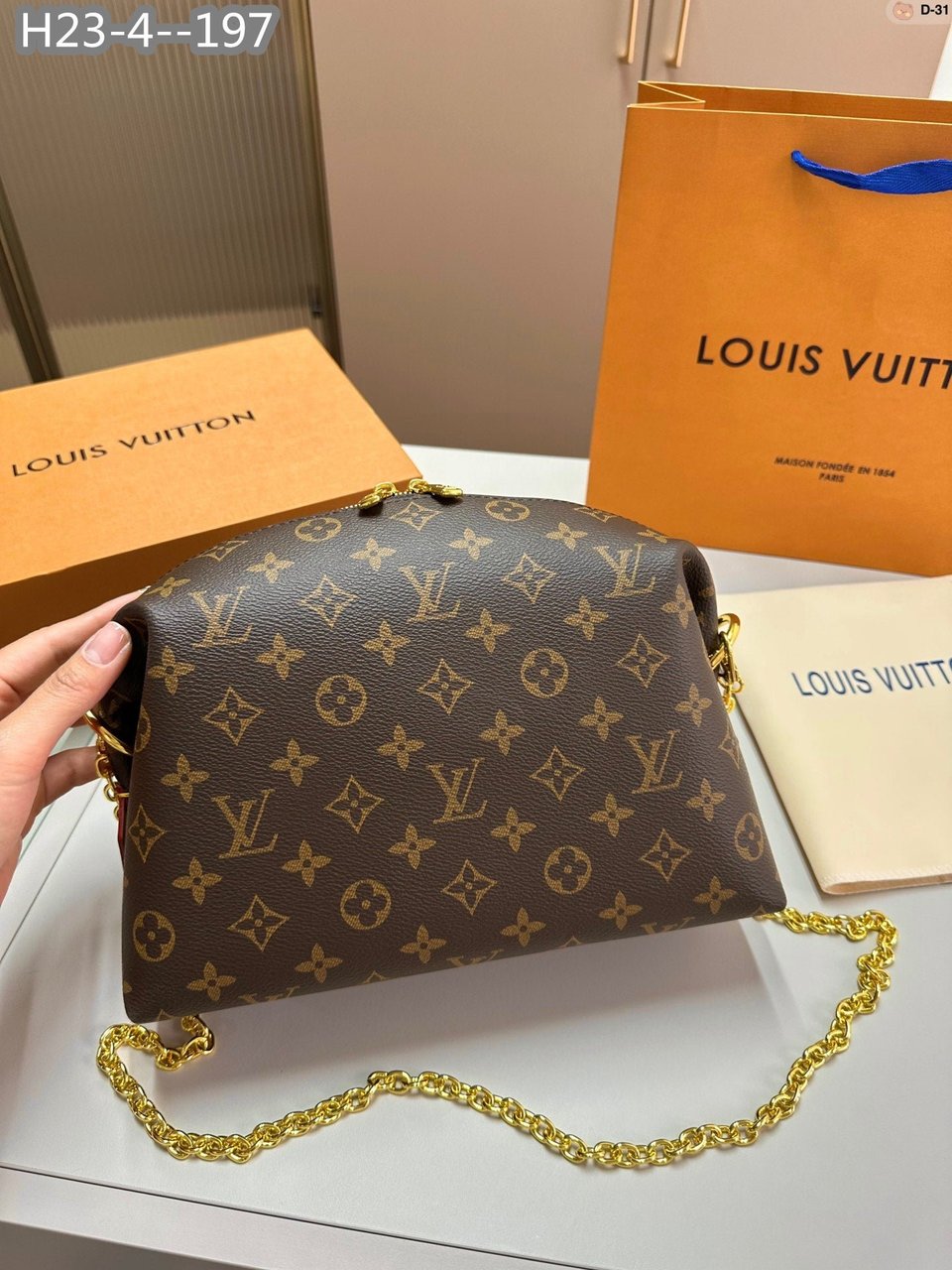 Louis Vuitton Cosmetic Pouch Gm Brown 27Cm M46458 view 4