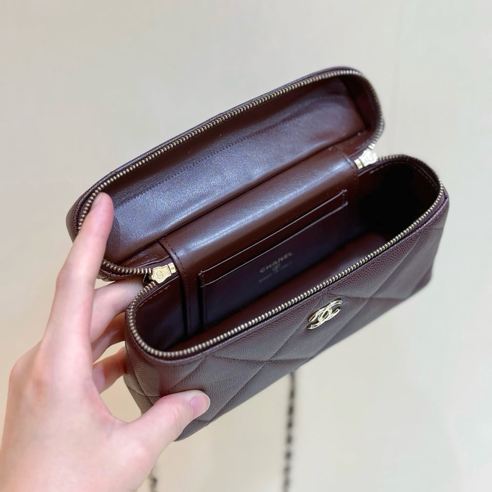 Chanel Top Handle Slim Vanity Case Dark Brown Hardware 19cm/7.5in view 7