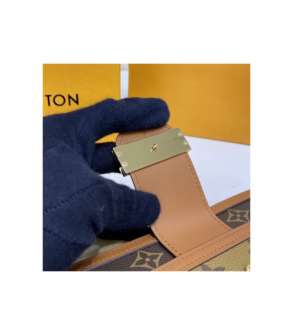 Louis Vuitton Dauphine Zippy Wallet view 13