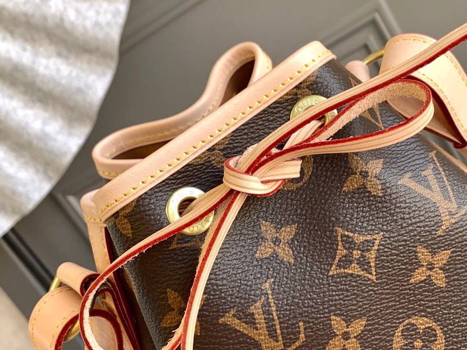 Louis Vuitton Noé Bb Monogram – Women – Handbags Monogram view 7