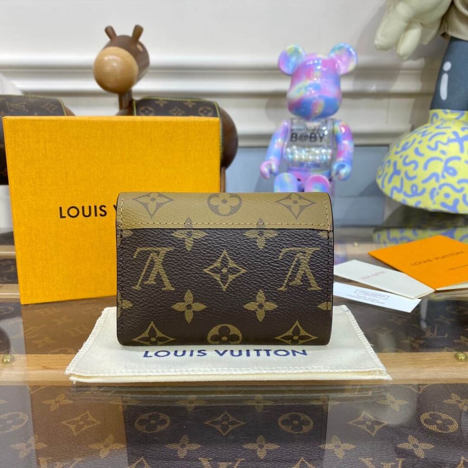 Louis Vuttion Victorine Wallet view 4