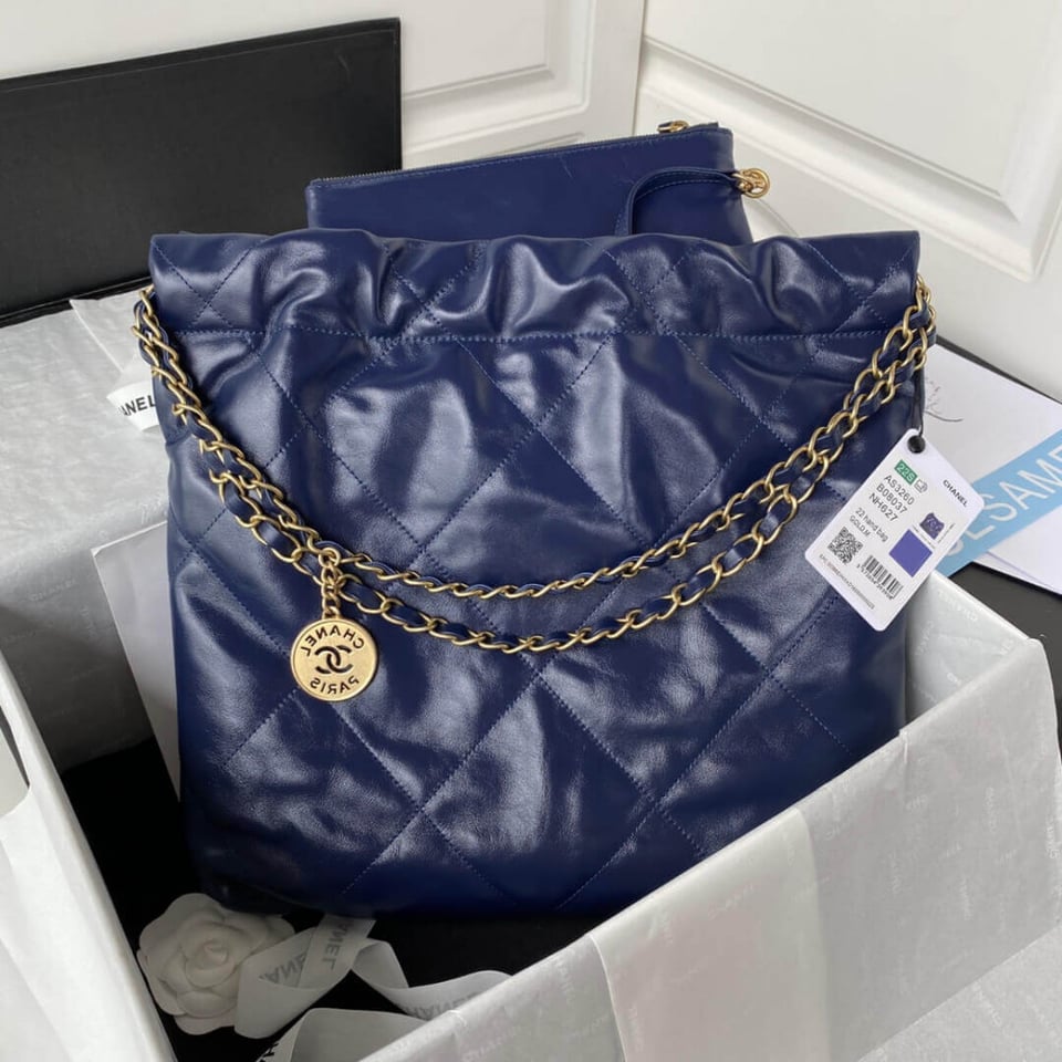 Chanel 22 Small Handbag Shiny Calfskin Blue Gold view 3