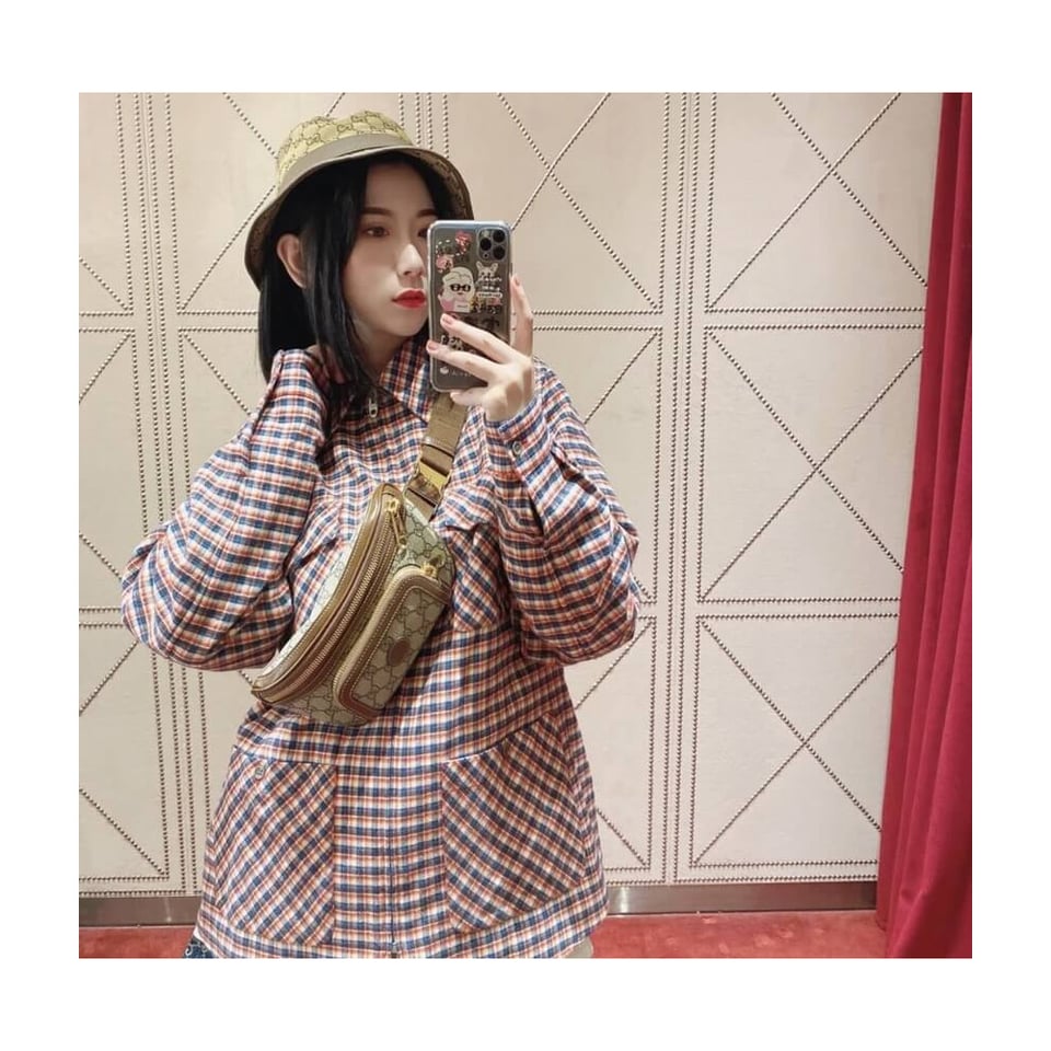 Gucci Belt Bag with Interlocking G in Brown GG Supreme view 3