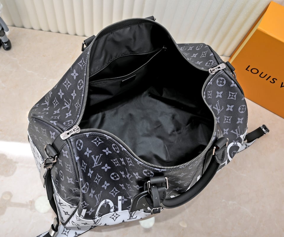 Louis Vuitton Keeppall Bandouliere Monogram Eclipse view 9