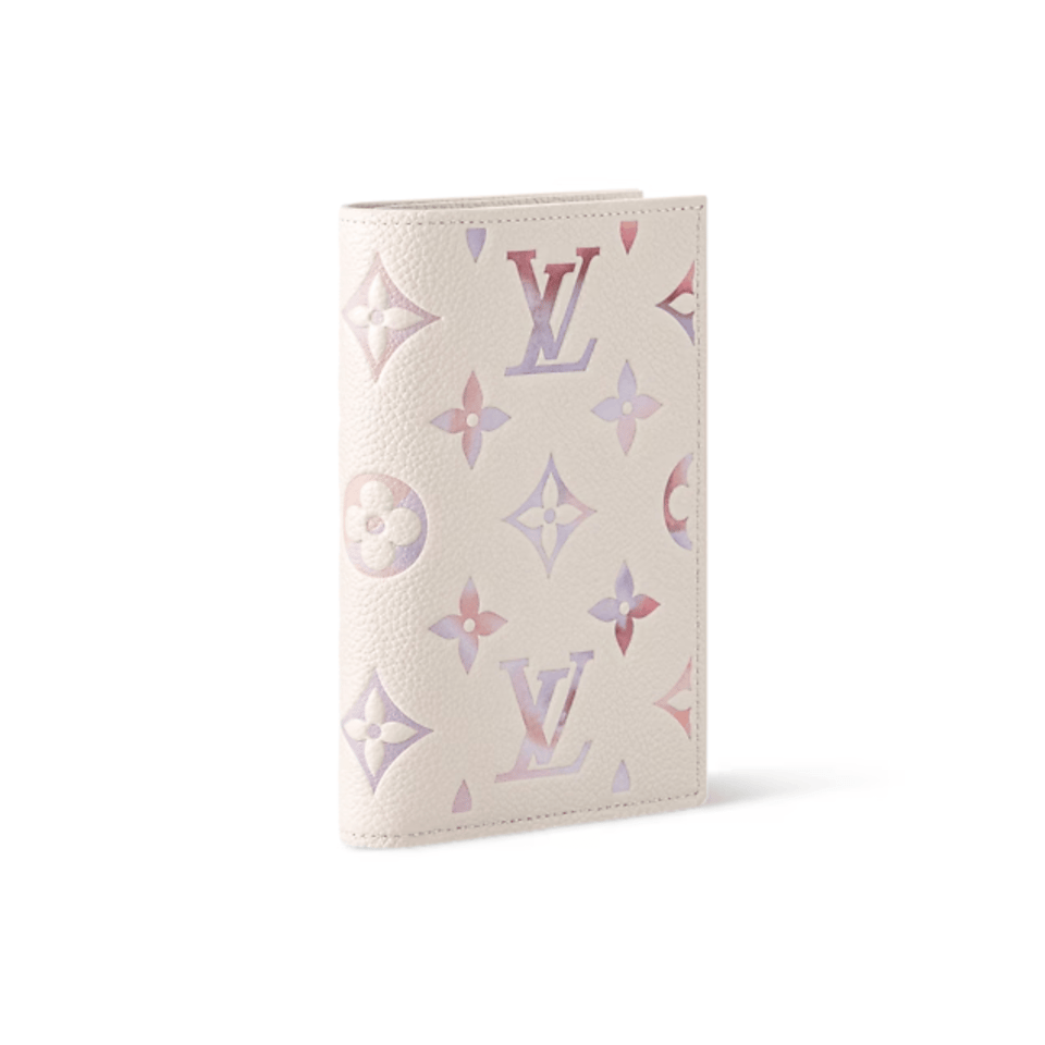 Louis Vuitton Passport Cover For Women 10cm M25917 view 3