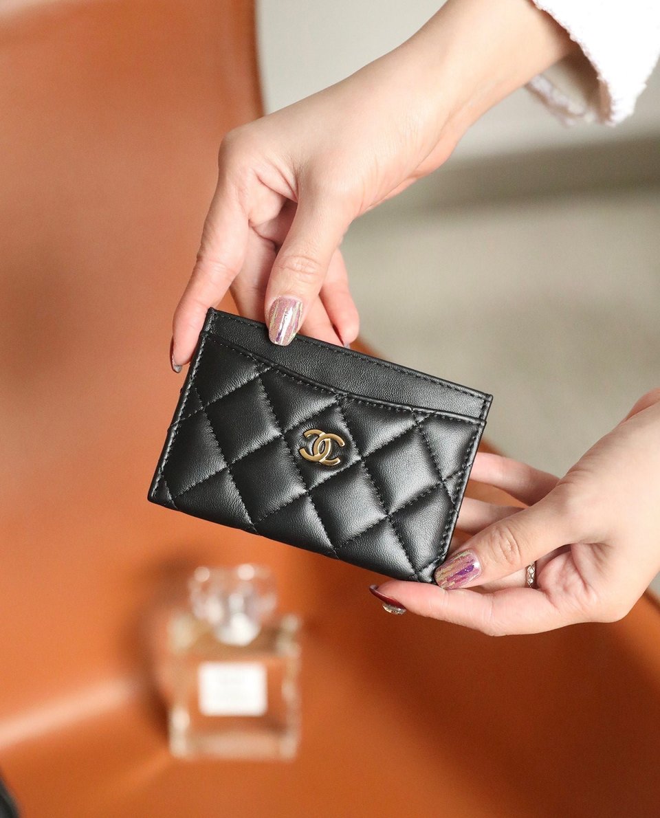 Chanel Card Holder 11 Black Calfskin Gold Icon view 7