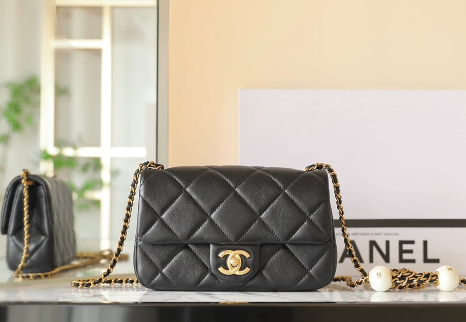 Chanel 24S Mini Flap Bag 20Cm Black Lambskin Pearl Ball view 9