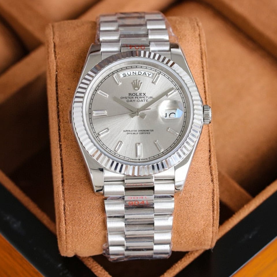 [Superclone] Rolex Day-Date 36mm Silver Dial President 128236 view 3