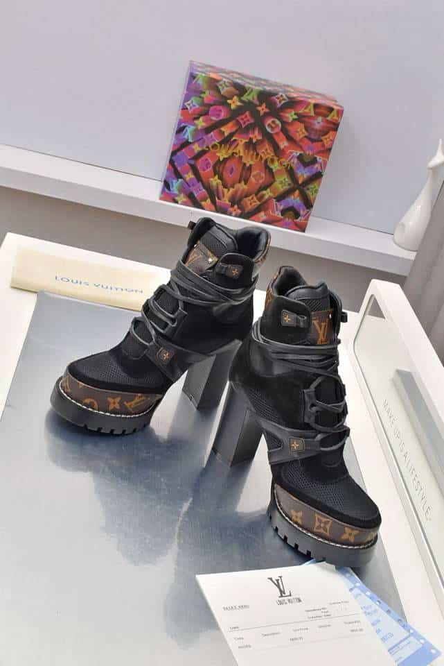 Louis Vuitton Star Trail Ankle Boot Mix Black 1Aabj3 view 6