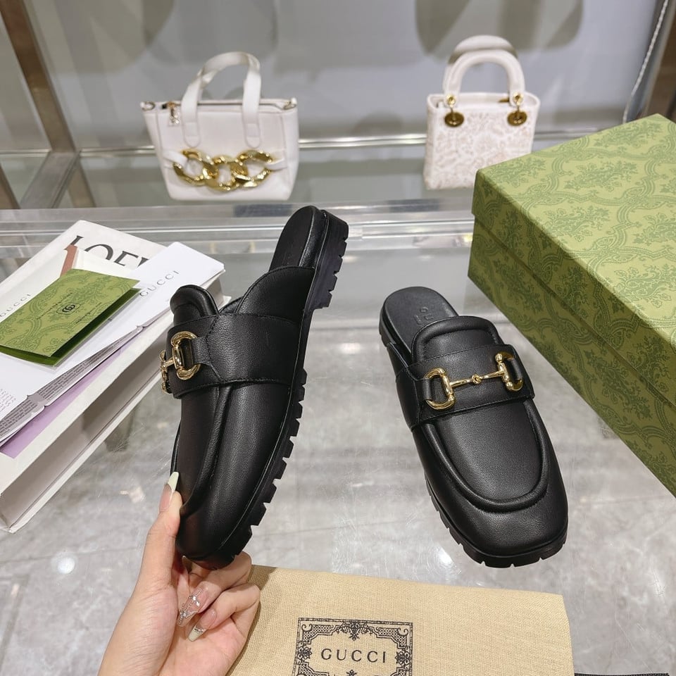 Gucci Women’S Mule With Horsebit Black view 4
