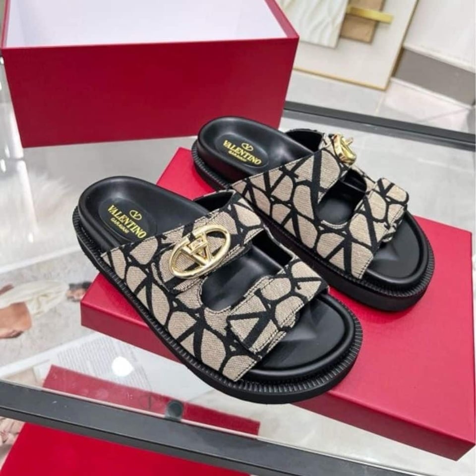 Valentino Garavani Vlogo Toile Iconographe Sandal Brown view 6