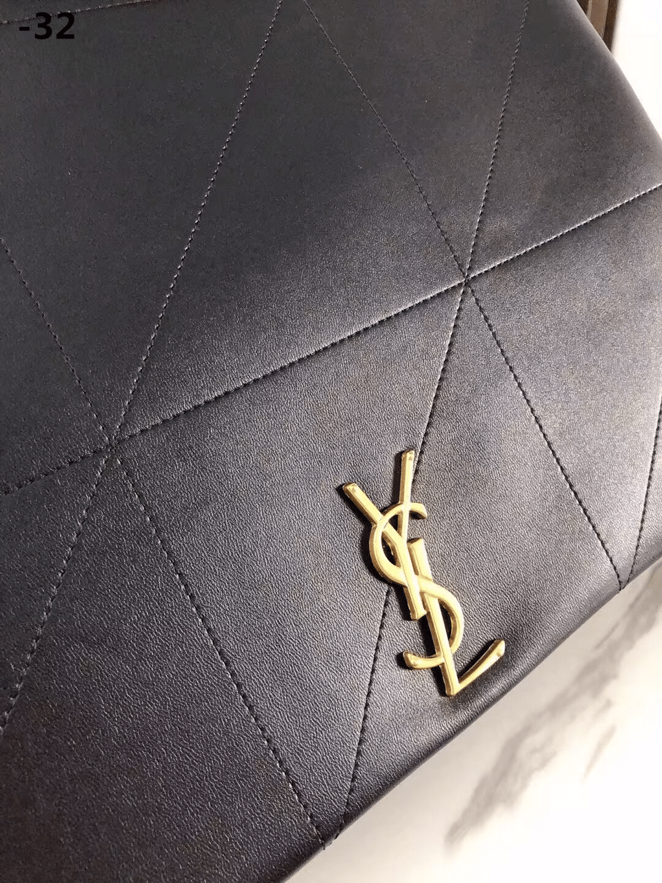 Saint Laurent Jamie 4 3 In Black 42Cm view 6