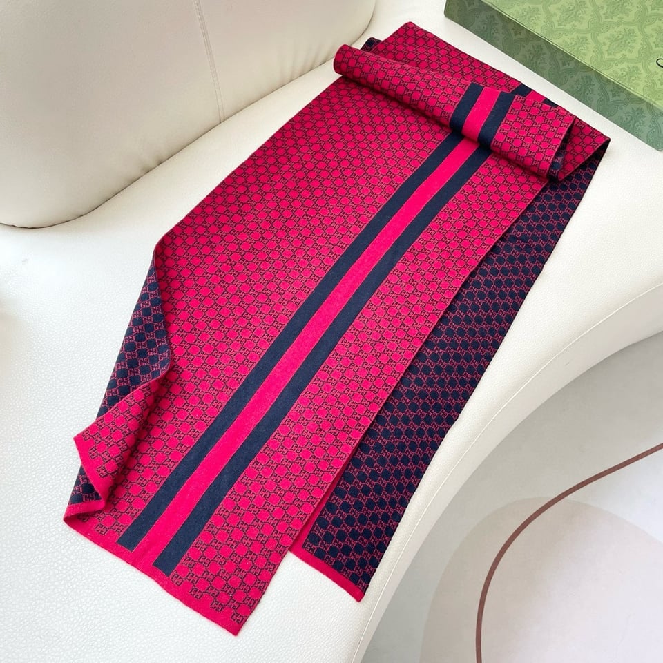 Gucci Cashmere Scarf Pattern Red Navy For Women 180cm view 4
