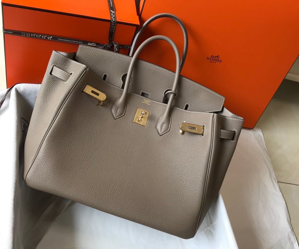 Hermes Birkin 35Cm Bag Khaki Togo Gold Hardware view 4