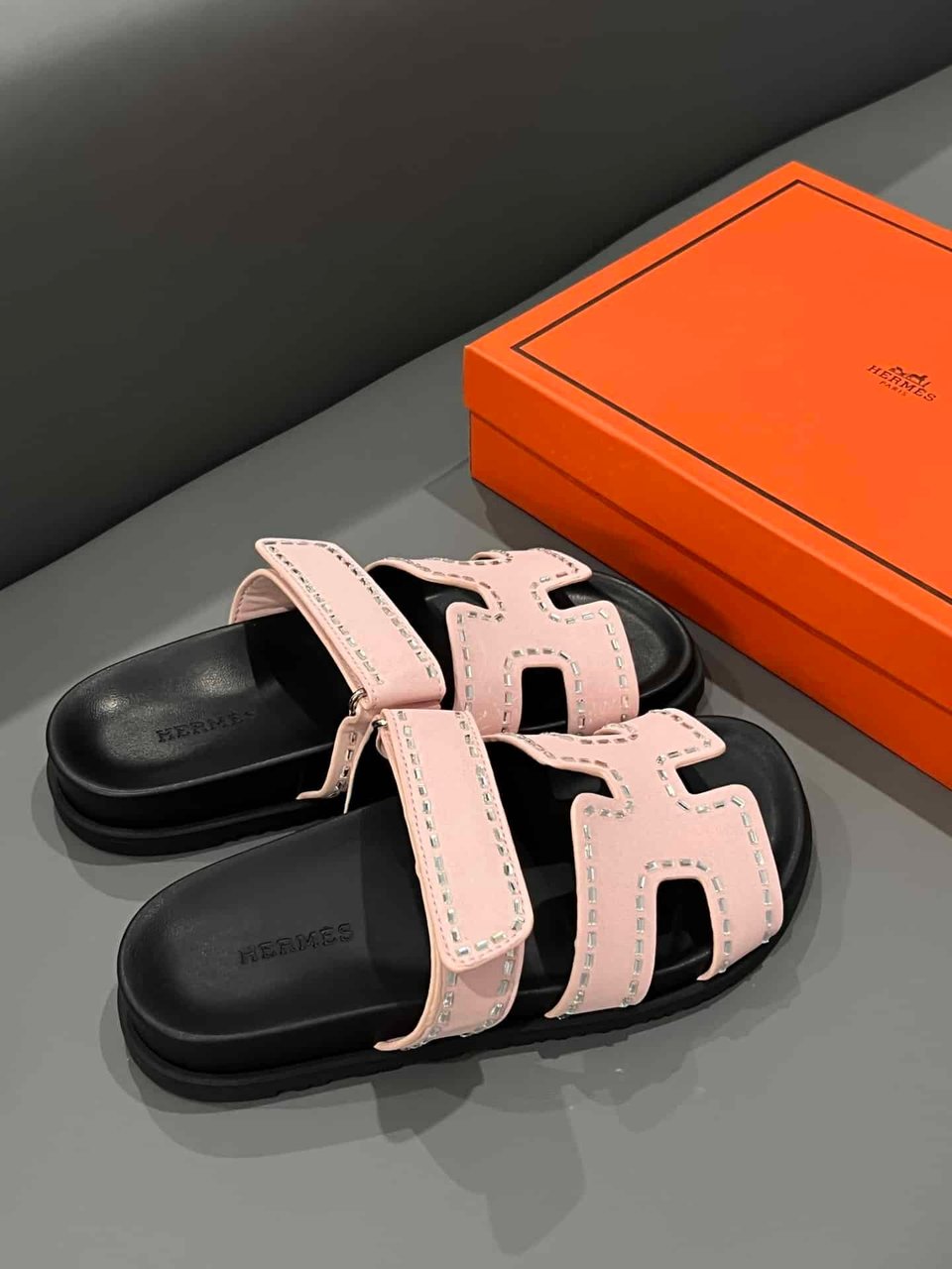Hermes Chypre Sandal Suede Crystal Pink view 4
