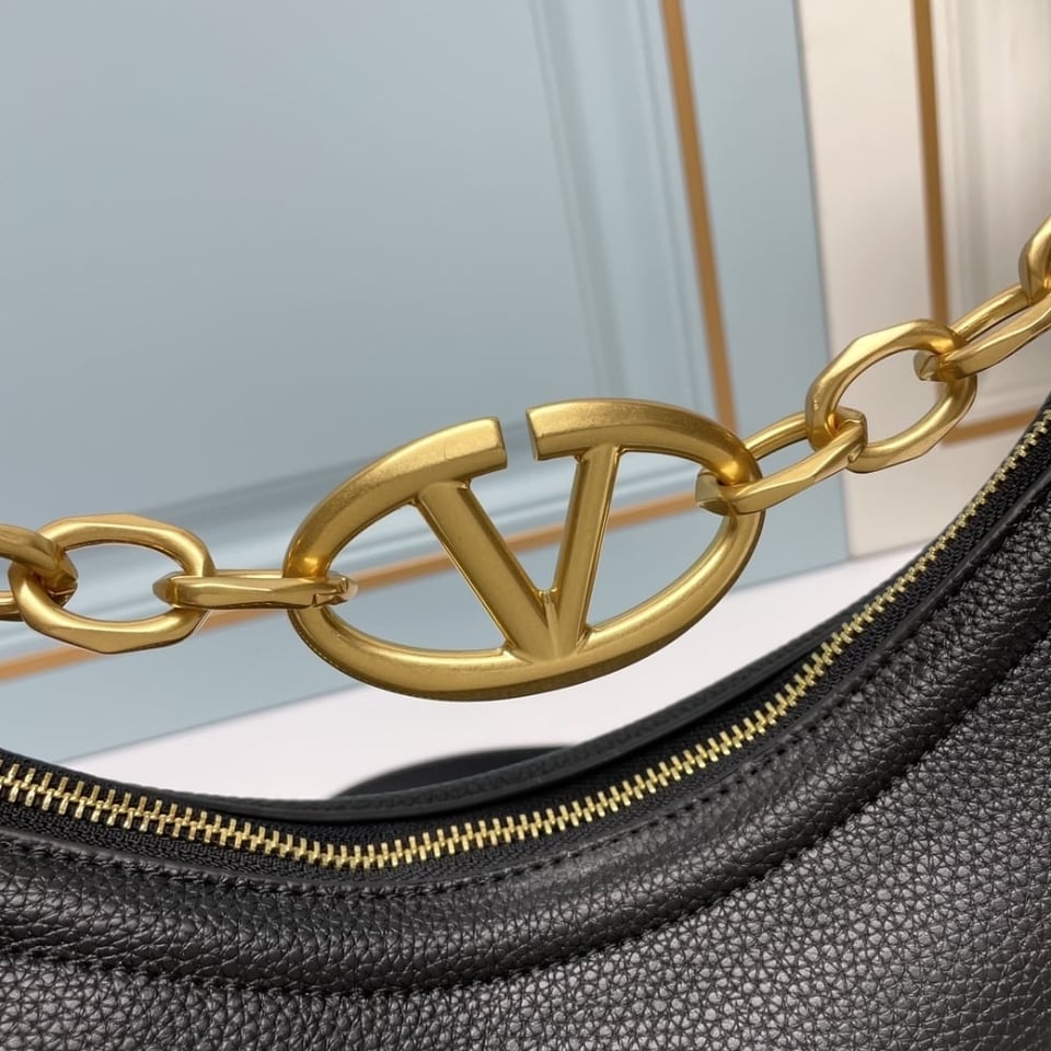 Valentino Garavani Vlogo Moon Medium Grainy Hobo Bag With Chain Black 29Cm 4W0B0N59Jdk 0No view 3