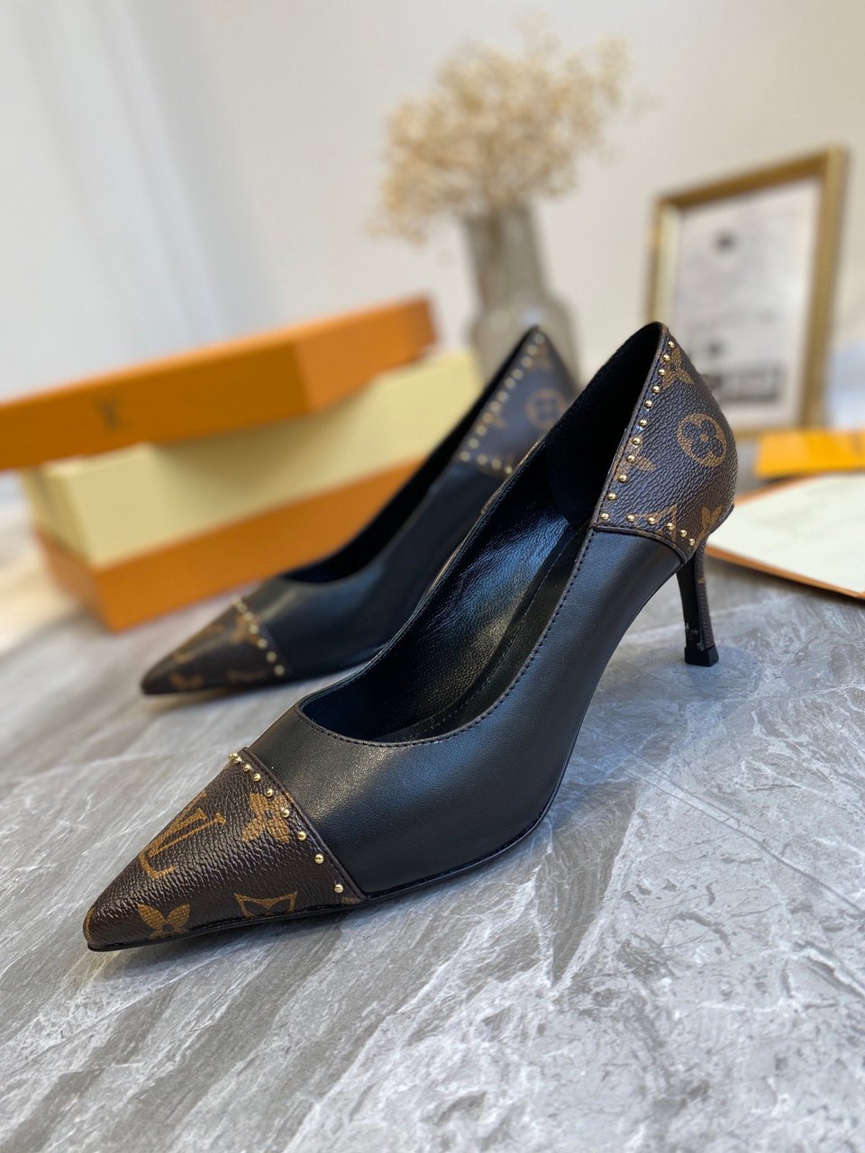 Louis Vuitton Cherie Pump 1A8N7F view 11