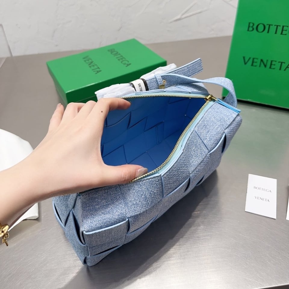 Bottega Veneta Brick Bag Denim Blue 28Cm view 8