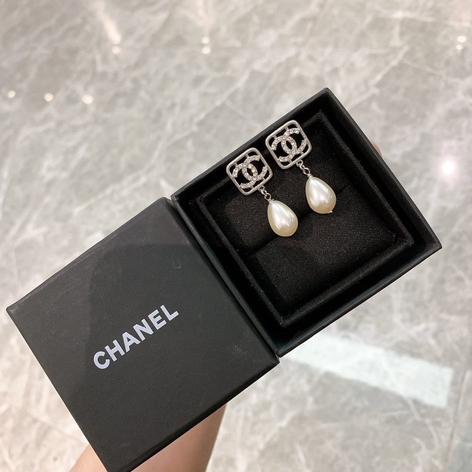 Chanel Cc Pear Earrings view 4