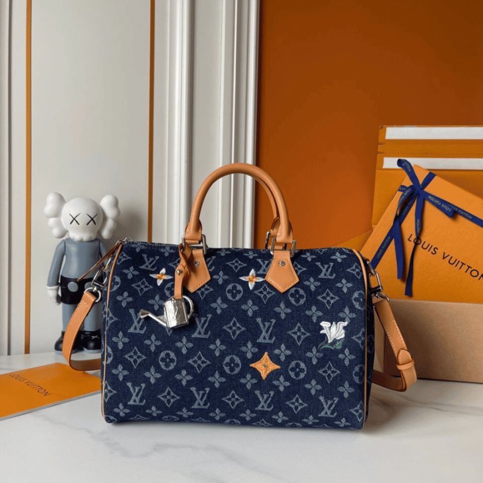 Louis Vuitton Speedy Bandouliere M27556 34cm/13.4in view 3