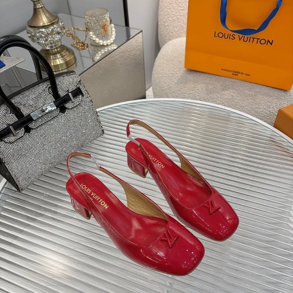 Louis Vuitton Swing Slingback Pump Rouge 1Agudj view 3