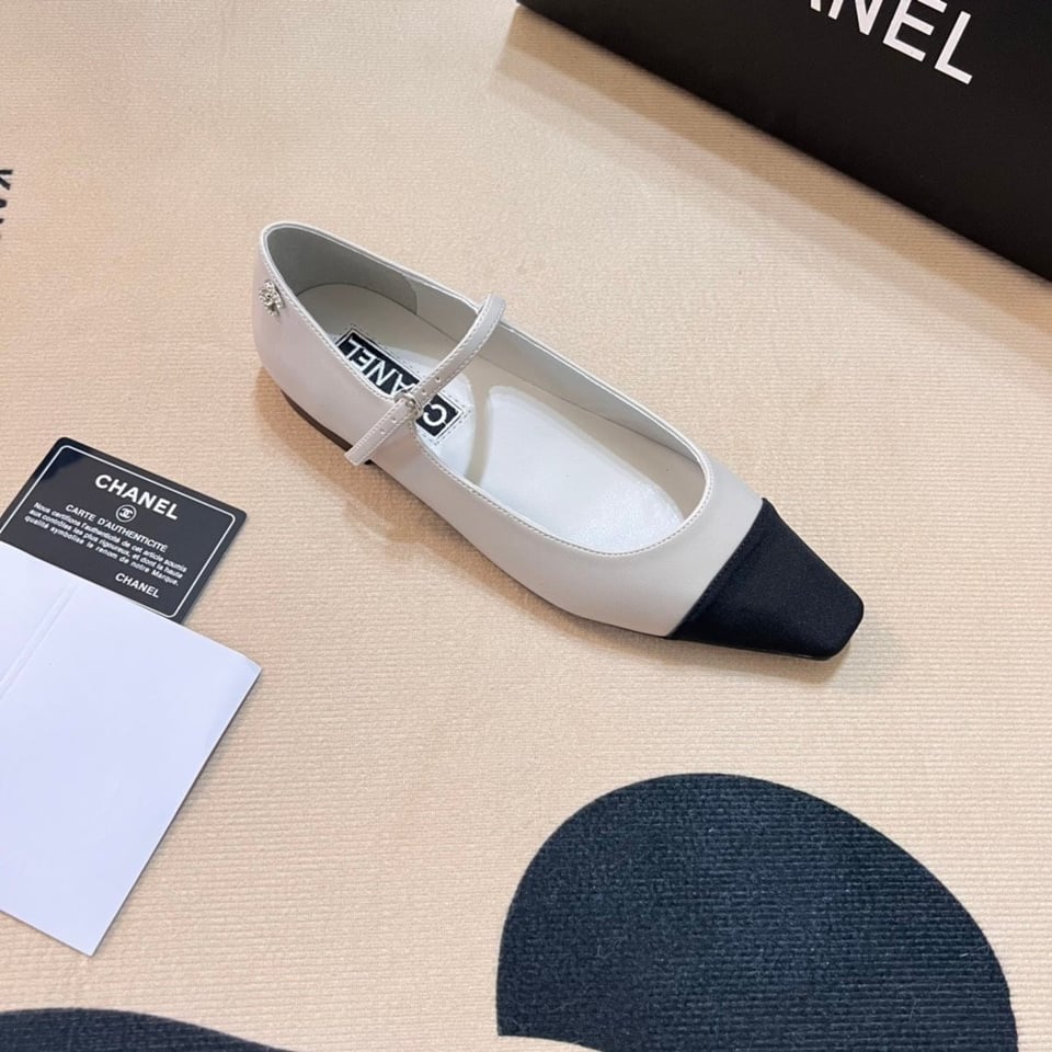 Chanel Square Toe Ballet Flats Black White view 8