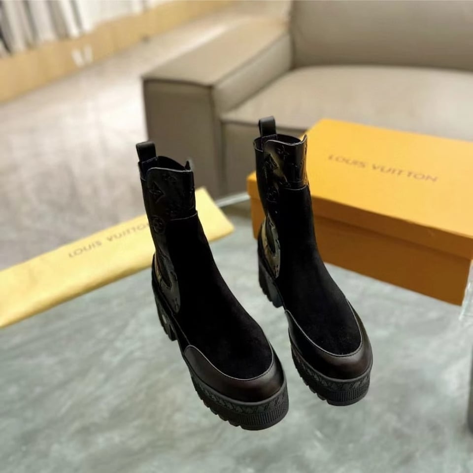 Louis Vuitton Laureate Platform Chelsea Boot Black 1Ac7W0 view 6