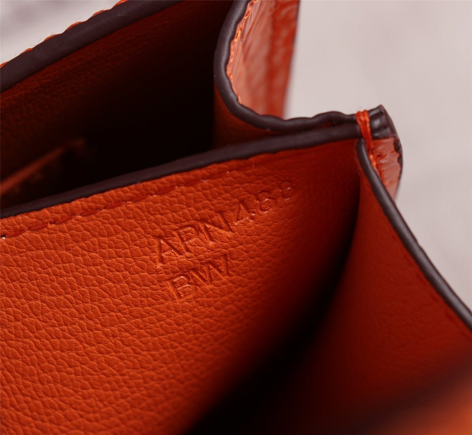 Hermès Mini Constance 19 Shiny Alligator Gold Hardware Orange 19cm / 7.5in view 5