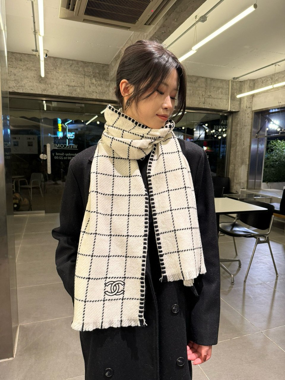 Chanel Cashmere Scarf Checkered White For Women 185cm view 6
