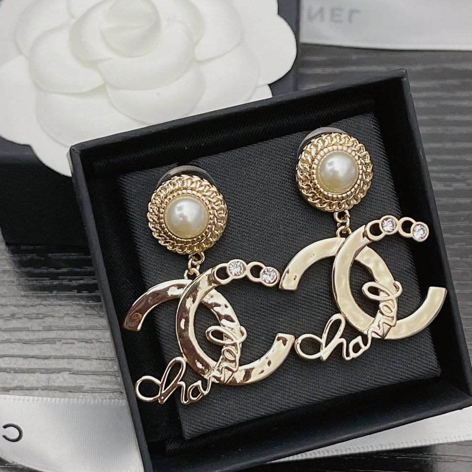 Chanel Earrings With White Pearls And Gold Metal view 5