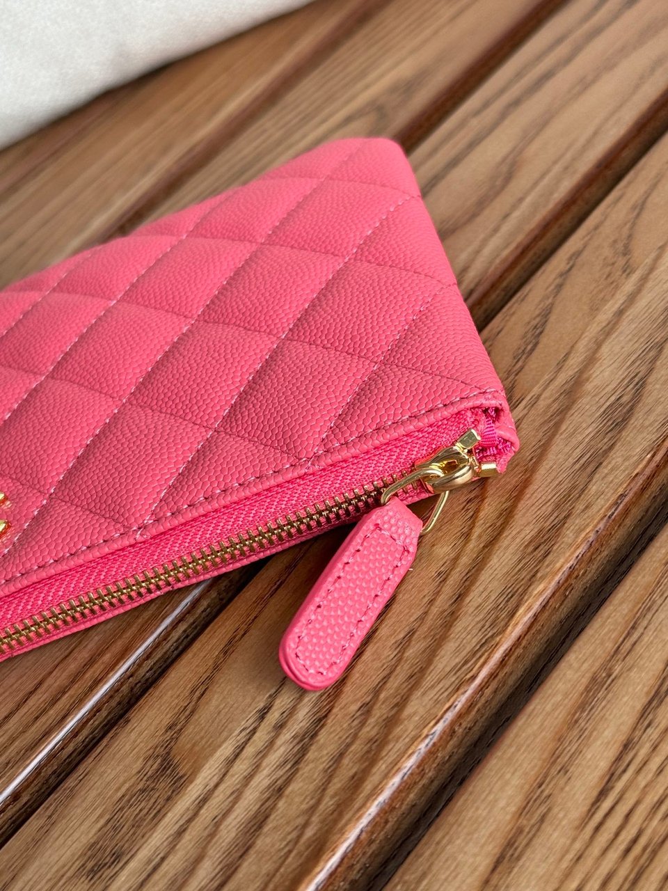 Chanel Zipped Wallet 20Cm Dark Pink Quilted Caviar Gold Hardware view 5