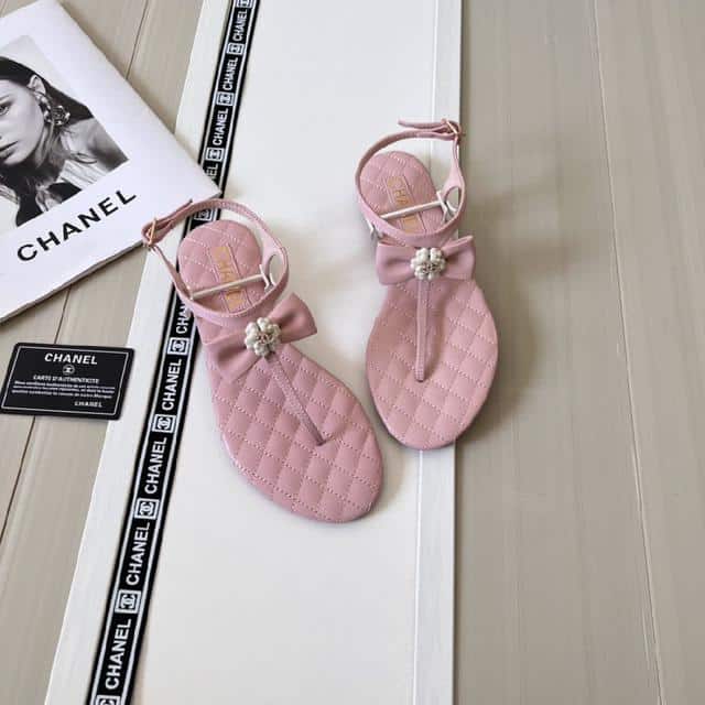 Chanel Pink Quilted Leather With White Camellia Cc Logo Bow Thong Sandals view 9