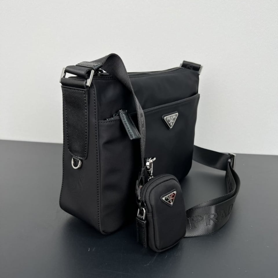 Prada Re Nylon Bag Black 30Cm view 4