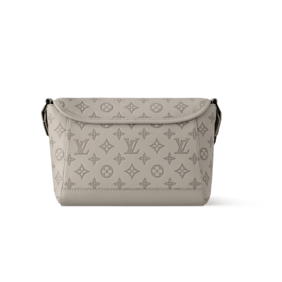 Louis Vuitton Sand Pulse Messenger For Men 27cm M14912 view 5