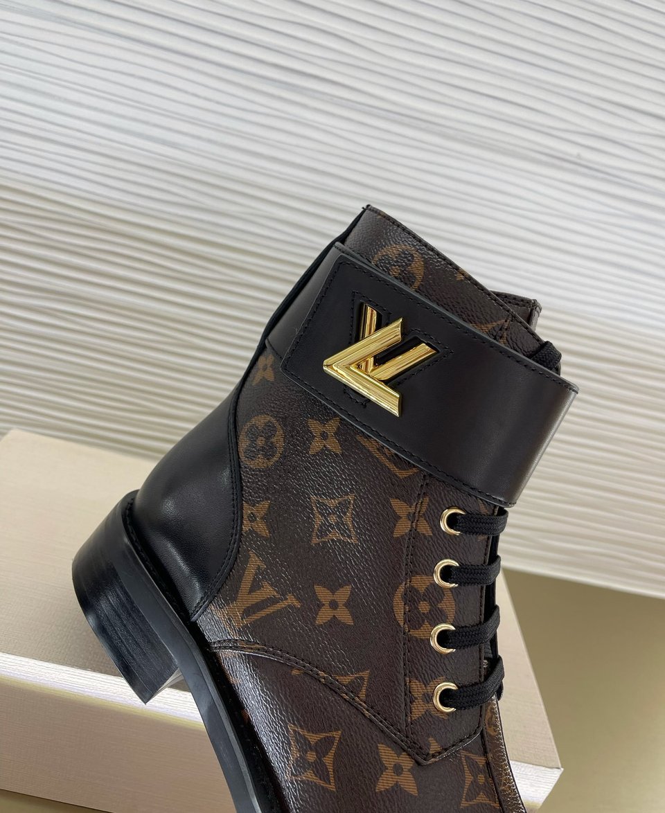 Louis Vuitton Wonderland Flat Ranger 1A2Q3Q Brown view 13