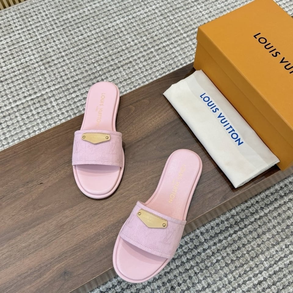 Louis Vuitton Lily Flat Mule Rose 1Agx46 view 6