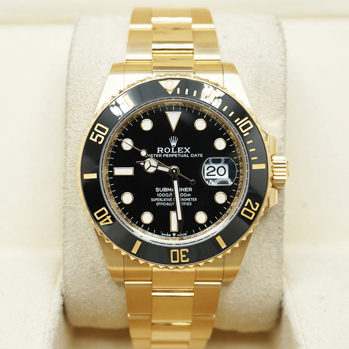 Rolex Submariner 40mm Black Dial 116618LN view 7